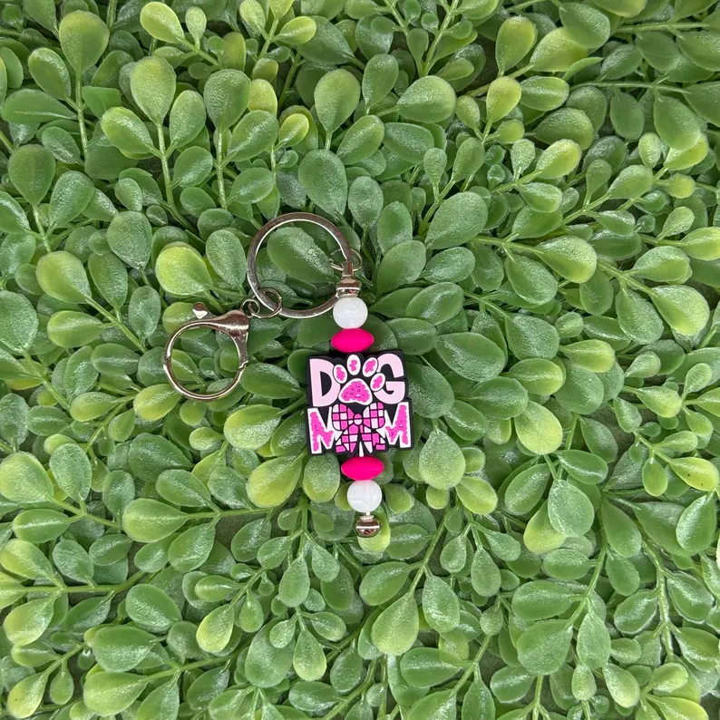 Pink Dog Mom (Silver)